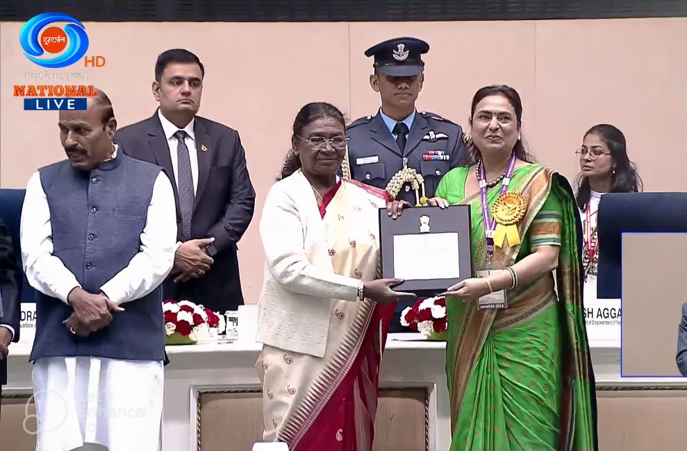 President Droupadi Murmu Confers National Award To Minda Corporation Ltd for Empowerment Of Persons With Disabilities